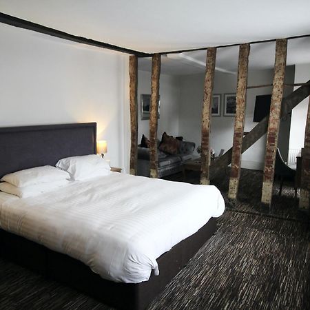 The Saracens Head Hotel Great Dunmow Buitenkant foto